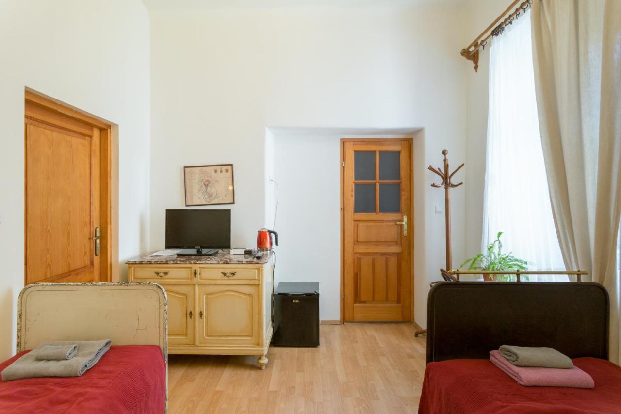 Szeroka 33 D-F By Homeprime Cracóvia Exterior foto